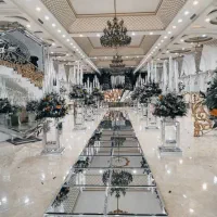 تولید و عرضه انواع لوستر و شمعدان کریستالی|لوستر و چراغ آویز|شیراز, حومه شیراز|دیوار