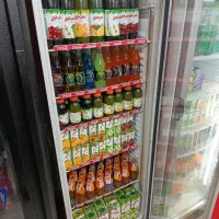 ۲ نفر نیروی متعهد به کار سوپر مارکت با بیمه|استخدام خدمات فروشگاه و رستوران|شیراز, باجگاه|دیوار