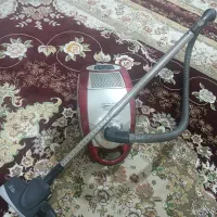 جارو برقی دسته دوم در حد نو