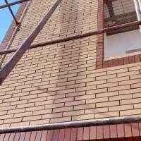 کارگر و وردست آجر نمای ساختمان|استخدام معماری، عمران و ساختمانی|قم, آذر (نکویی)|دیوار