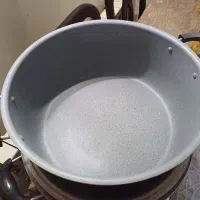 ۲عدقابلمه تفلون کاملا سالم درحدنو سایز ۳۶ و۳۸