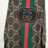 لباس ورزشی گرم کن|لباس|رودهن, |دیوار