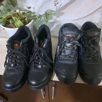 کفش‌کار‌نوسایز۴۳‌و۴۲