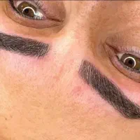 زیبایی چهره با میکرو بلیدینگ تخصصی و حرفه ای