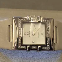 ساعت امگا کانسلیشن صفحه صدف برلیان