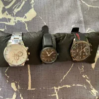 سه عدد ساعت