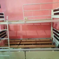 تخت دو طبقه