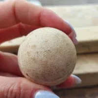 مهره کهنه|کلکسیون اشیاء عتیقه|ابهر, |دیوار