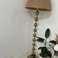 آباژور طلایی