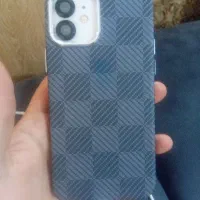 آیفون۱۲ نرمال