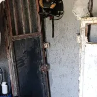 درب انبار یادر ...