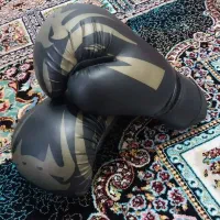 دستکش بکس