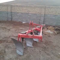 ادوات کشاورزی گاو آهن و بذر پاش