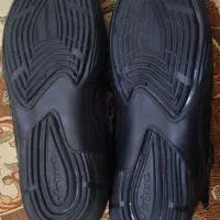 دوبنده کشتی و کفش کشتی