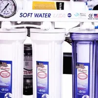 تعویض فیلتر دستگاه تصفیه اب