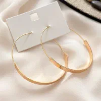 گوشواره تمام حلقه ای مدل طلایی