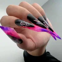 استخدام تعدادی خانم با آموزش کاشتناخن و مشتری باما