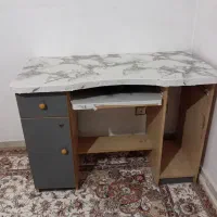 میز کامپیوتر کاملا سالم|میز تحریر و کامپیوتر|نسیمشهر, |دیوار