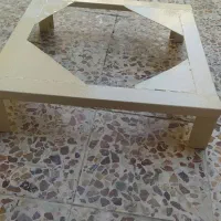 چهار پایه آهنی