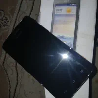گوشی HuAwEi. Y330