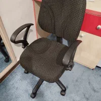 صندلی چرخان با کیفیت و قیمت مناسب