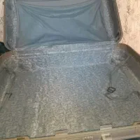 چمدان بزرگ ژاپنی|کیف، کفش، کمربند|مشکین‌دشت, |دیوار