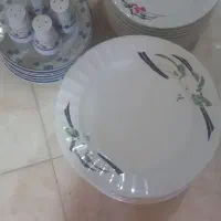 تعدادی ظروف منزل
