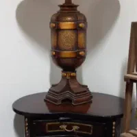 آواژور و میز سالم