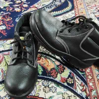 کفش ایمنی کار|کیف، کفش، کمربند|بروجرد, |دیوار