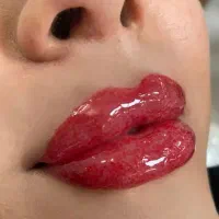 خدمات تخصصی میکروپیگمنتیشن لب بانوان