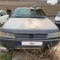 پژو 2000