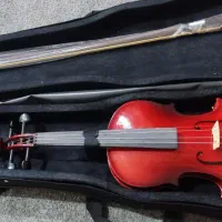 ویالون نو یکبار هم استفاده نشده