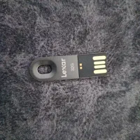 فلش ۳۲ گیگ