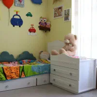 تخت و کمد نوزاد نوجوان|تخت و صندلی بچه|شیراز, شهرک مطهری|دیوار