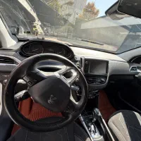 پژو 2008 مدل 1398|خودرو سواری و وانت|مشهد, هفت تیر (آب و برق)|دیوار