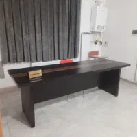 میز مدیریت و جلسه