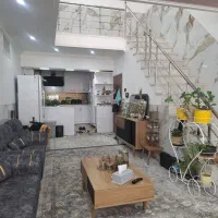 اجاره طبقه بالا مسکونی نوساز شیک