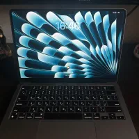 Mac book air 2023 m2 256ssd