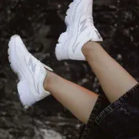 نیوبالانس زنانه