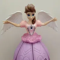 عروسک موزیکال