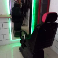 صندلی و اینه ارایشگاه فروشی