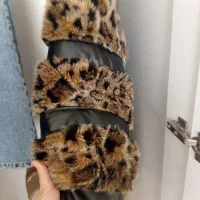 پالتو تمام پشم معاوضه با کاپشن پفکی|لباس|نورآباد ممسنی, |دیوار