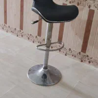 صندلی نو نو تمیز