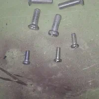 فروش مقداری پیچ ۸و۶