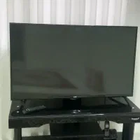 تلوزیون ومیزتلوزیون