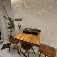 میز وچهار پایه ودکور مغازه