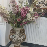 گل و گلدان زیرخاکی