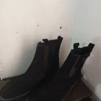 نیم بوت|کیف، کفش، کمربند|مسجد سلیمان, |دیوار