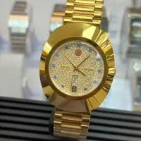 خرید و فروش ساعت رادو کار کرده و اکبند