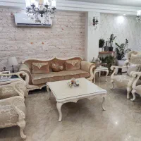 مبلمان ۷ نفره به همراه ناهارخوری ۶ نفره